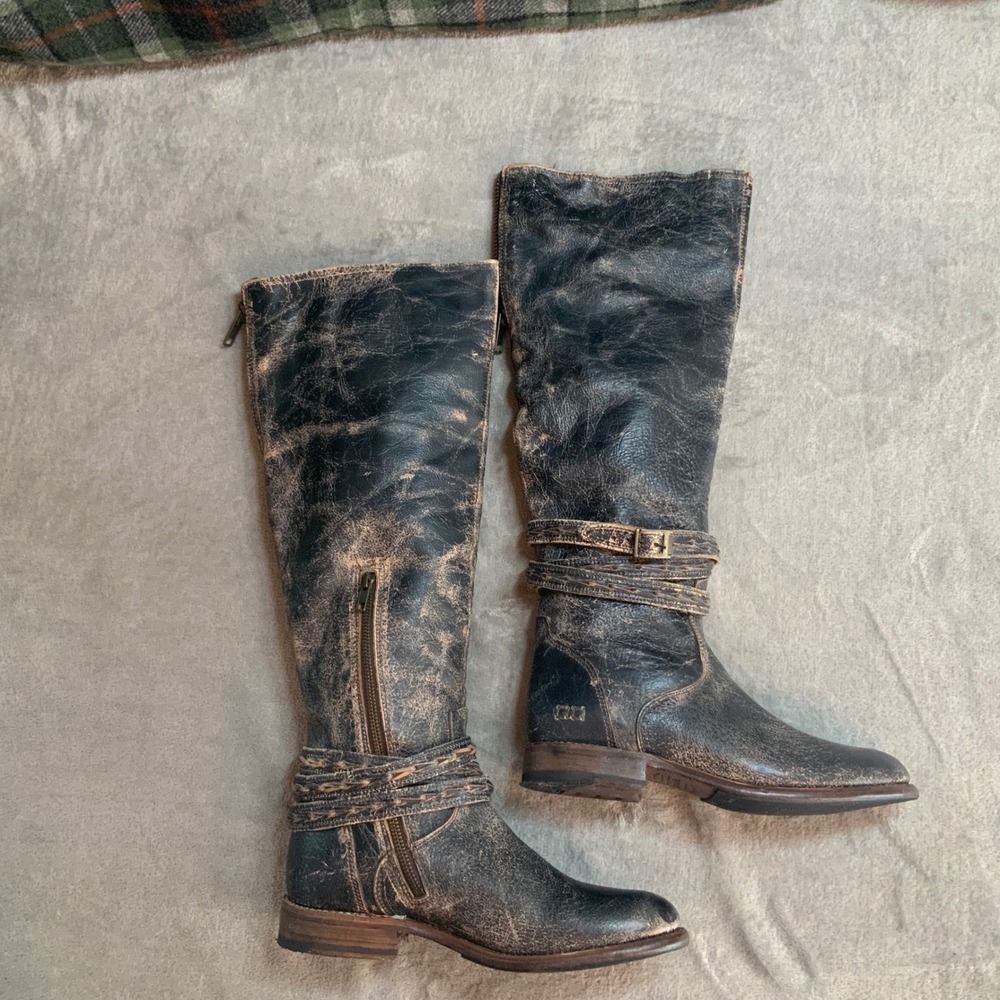 Bed|Stu Eva Distressed Black Lux Leather Knee High Harness Boot Vibram Sole Sz 9 - Picture 4 of 13